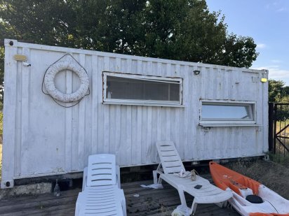 Контейнер ,санузел,утеплена,бойлерсвет,вода Санжейка