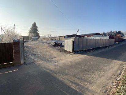 Продам територію та приміщення. Березне