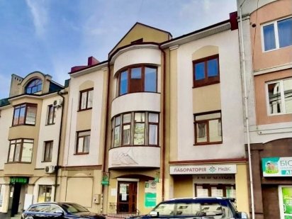 Продається комерційне приміщення в центрі міста. Чортків Чертков