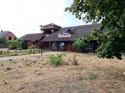 Продам приміщення магазину-кафе Гетьман в м.Чигирин Чигирин