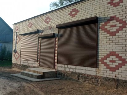 Продається нежитлове приміщення (магазин) БАЗАР Носовка