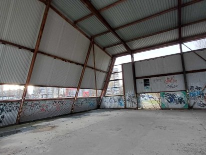 Ангар. Половина. Розмір ш×д×в 24×20×9м Сновськ