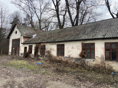Продам будівлю під бізнес м. Сторожинець Сторожинець