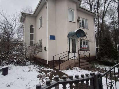 Нерухомисть админ будівля Кицмань