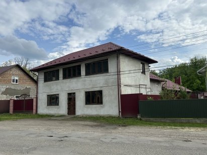 Продаж приміщення (вул. Гагаріна, смт. Лужани) Лужаны