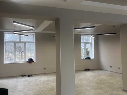 Приміщення в оренду, м. Борислав, центр міста Борислав