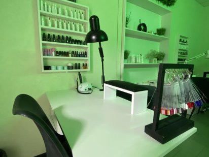 Аренда мастер маникюра Каменское