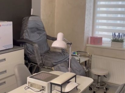 ОРЕНДА робочого місця для майстра манікюру.Центр. Дрогобыч