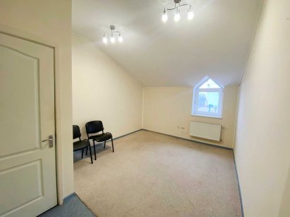 Сдам помещение 16м2, всегда есть Отопление и Свет!!! Центр города! Чорноморськ