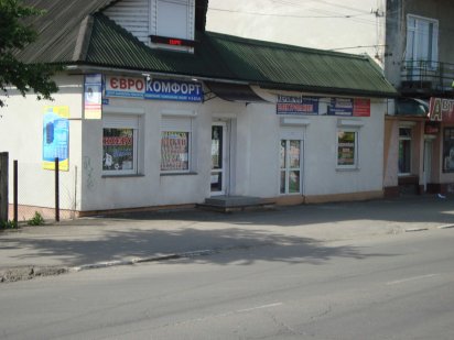 здається в оренду обєкт нерухомості(бажано під аптеку) Грушевського 91 Калуш