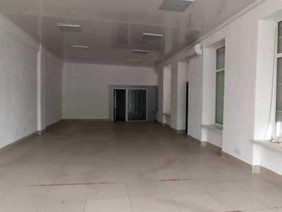 Здається комерційне приміщення. Кам'янець-Подільський