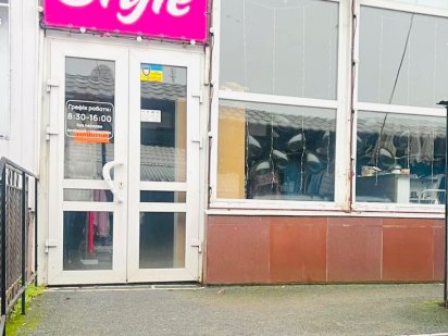 Здам в оренду магазин на центральному ринку (центральний прохід) Кам'янець-Подільський