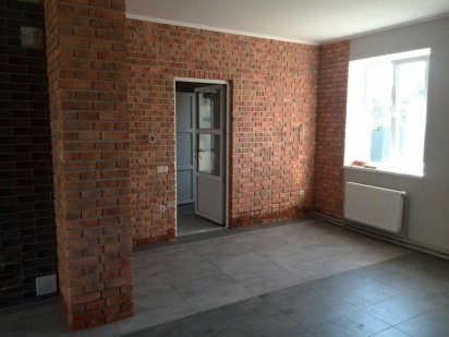 Оренда приміщення м. Кременец (62 кв.) + територія, світло є постійно. Кременец