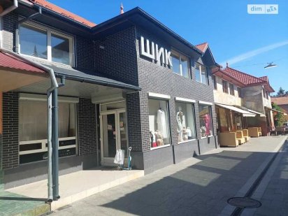 Здається комерційне приміщення на пров. Пасаж, площа 76 кв.м Мукачево