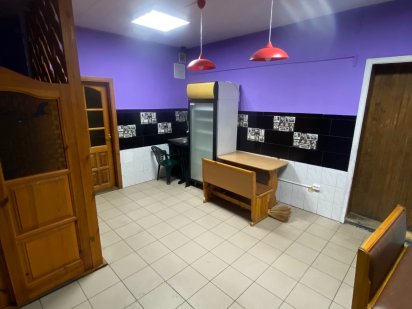 Приміщення 30м2 Прохідне місце каналізація  , вода , Обухов