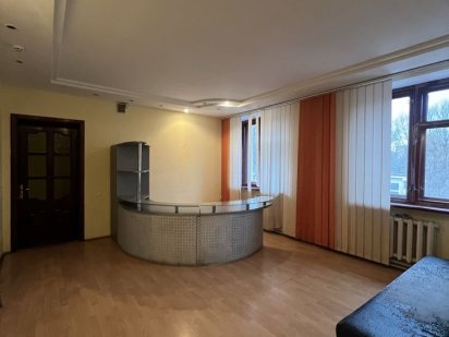 Здам офісне приміщення 64м в Раково Хмельницький