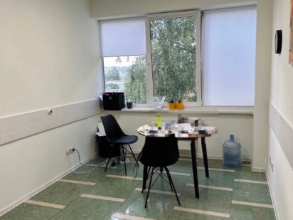 Оренда світлого офісу 13,2  м2, Центр Хмельницький