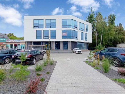 Оренда приміщення 28.4 м2 Гречани нова Фасадна будівля Хмельницький