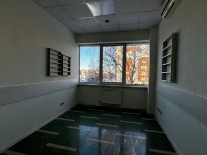 Оренда світлого офісу 13,2  м2, Центр Хмельницький