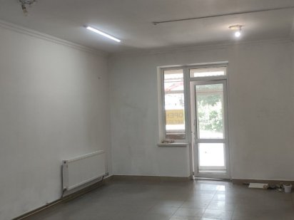 Здається в оренду фасадне приміщення 30 кв.м. Хмельницький