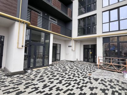 Приміщення на першому поверсі Хмельницький