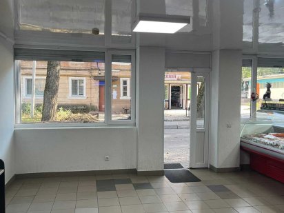 ОРЕНДА - приміщення магазину, площею 67,3 кв. м. м. Хмельницький Хмельницький