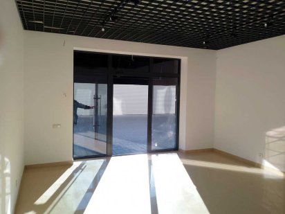 Перша здача приміщення, вул.Новгородська, 30 кв/м, 1 поверх (не фасад) Ивано-Франковск