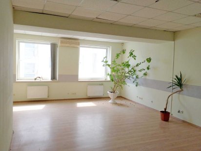 Ціна разом з к/м! Центр! Офіс 35 кв/м, вул.С.Стрільців, цілодобово Ивано-Франковск