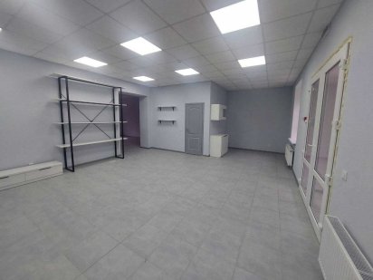 Здається в оренду нежитлове приміщення в Центрі[] Кременчук