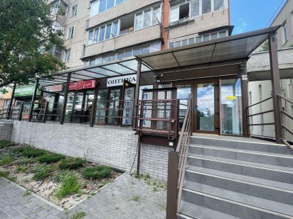 Здам комерцію Зої Алієвої навпроти 12 школи Центр Ірпінь Ирпень