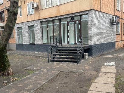 Оренда під машази, салон краси тощо Кривой Рог