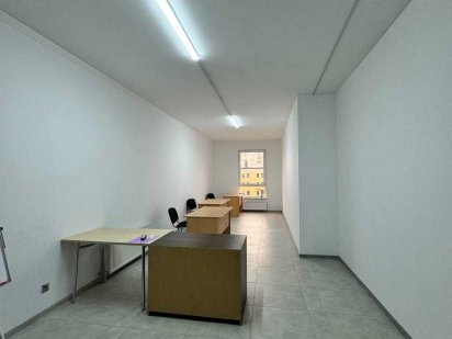 Продаж офісного приміщення  38 кв.м. в IQ center Хмельницький
