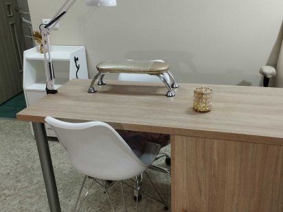 Оренда для майстра манікюру і педикюру Хмельницький