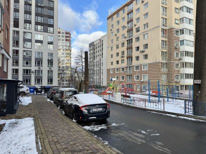 Приміщення в цоколі з вікнами ОРЕНДА 100грн/кв.м. Ирпень