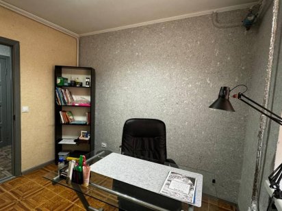 Офіс, 3 кімнати, 1 поверх, центр Хмельницький