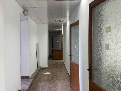 Оренда комерційного приміщення кабінетного типу. Івано-Франківськ