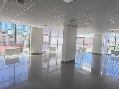 Оренда офісного приміщення, ТЦ А-Стиль, 110 кв.м. Хмельницький