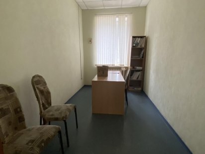 Оренда/ адміністративна будівля з опаленням - 129.2м2