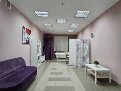 Оренда приміщення під салон краси біля Ратуші Івано-Франківськ