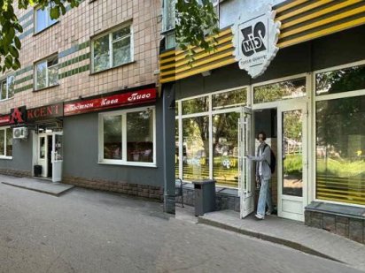 Оренда (стоковий одяг, кондитер цех, м'ясний, аптеку) Луцьк