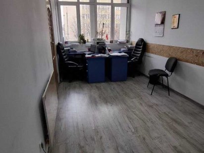 Офіс центр вул. Незалежності поруч Драмтеатру Івано-Франківськ