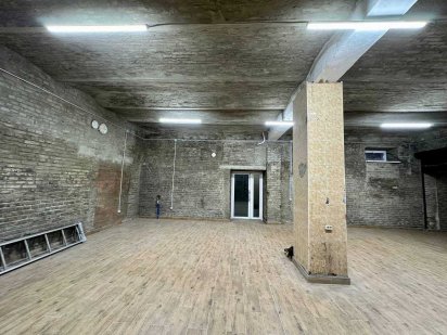 Здається цокольне приміщення в Центрі, біля продуктового ринку під паб Рівне