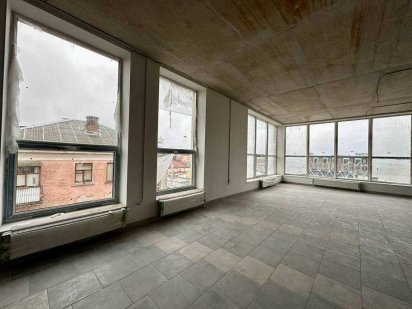 Оренда комерційний площ в ТЦ, в центрі міста з хорошою прохідністю Рівне