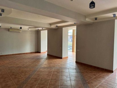 Оренда комерційного приміщення_МА Івано-Франківськ