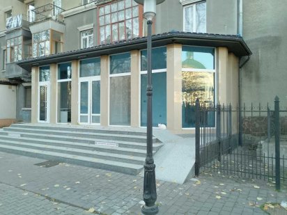 Приміщення під аптеку, магазин на Привокзальній площі, 83 кв/м Івано-Франківськ