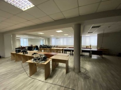 Здам приміщення на Метралургів. 310 кв.м. Окремий вхід. Суми