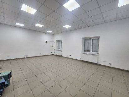 Здам фасадне приміщення в центрі 58м2 Івано-Франківськ