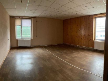 Офісні приміщення по вул. Ребета Івано-Франківськ