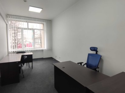 здам в оренду гарний кабінет площею 20м2 Суми