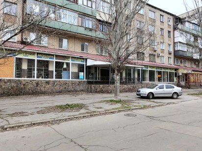 Сдам фасадное витражное помещение от 200 до 700 м.кв.по ул. Благоева. Херсон